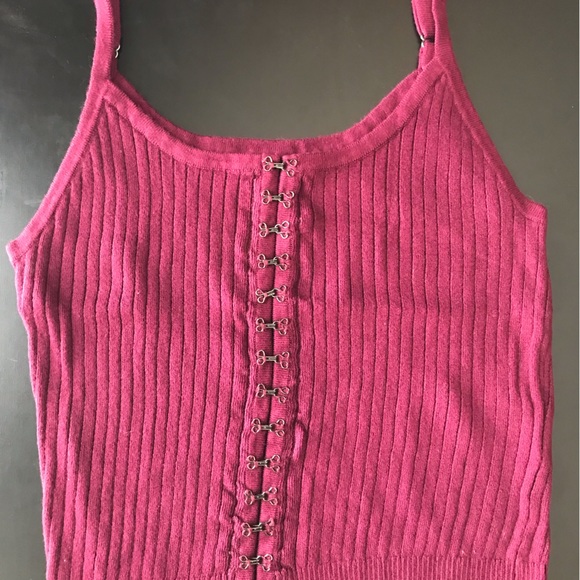 Crop Top Bundle - Picture 4 of 7